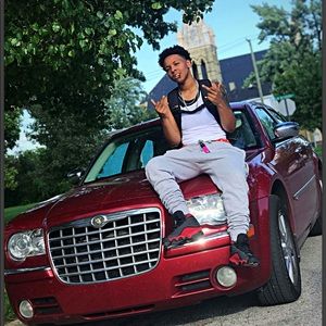 Meet your Posher, Jaay